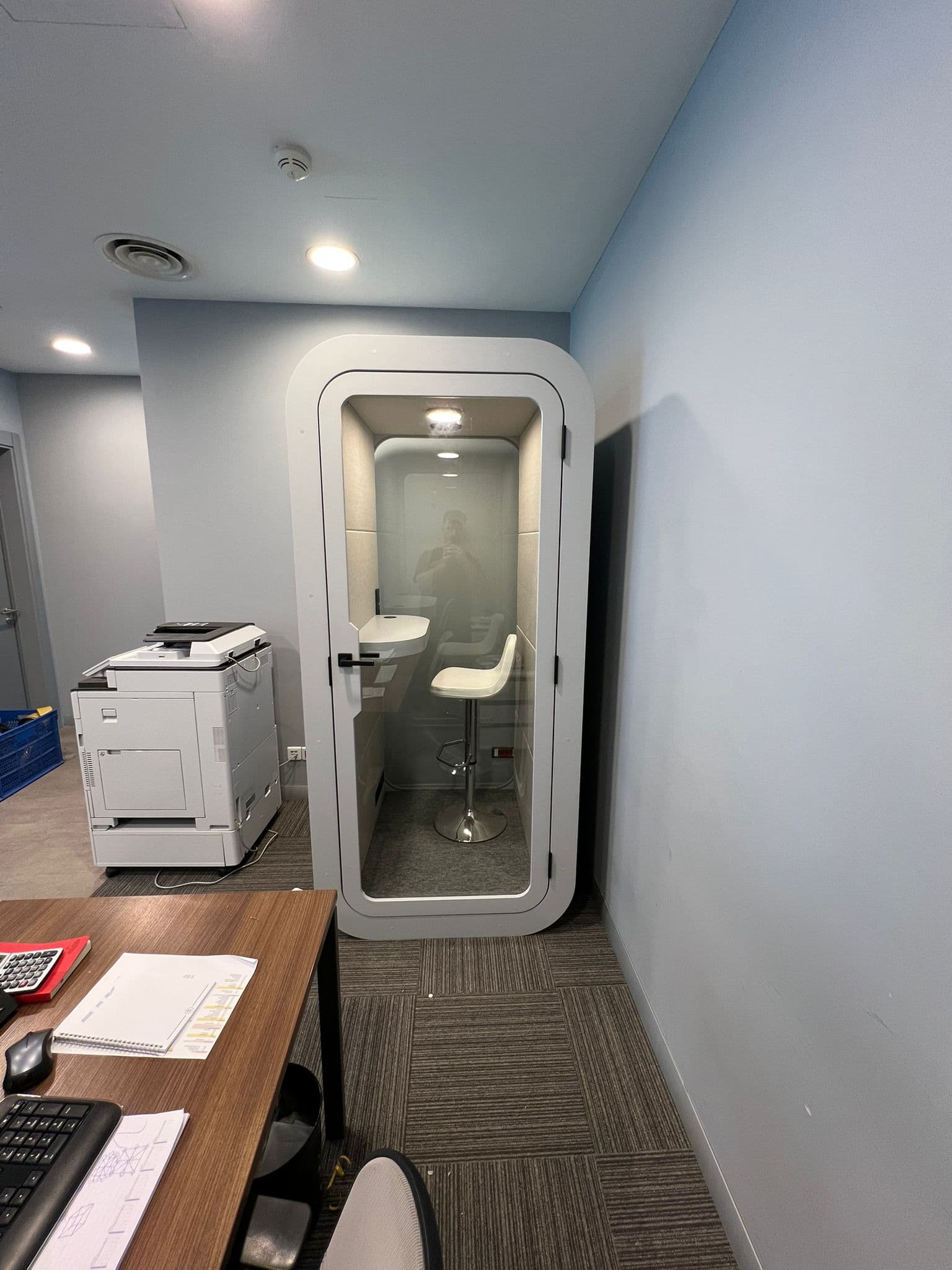 Real QAkustik project photographed inside an active office