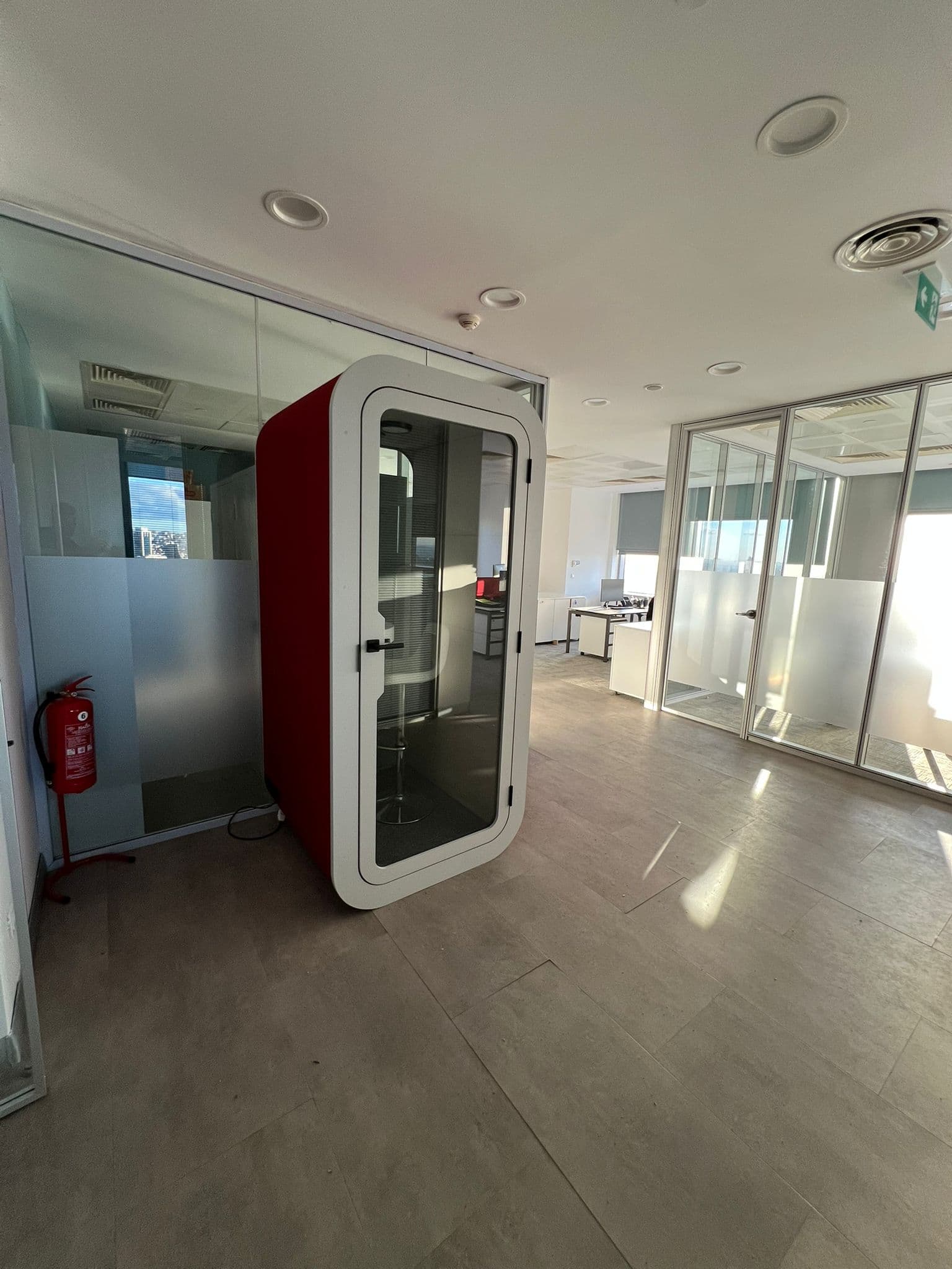 Real QAkustik installation photographed after completed fit-out