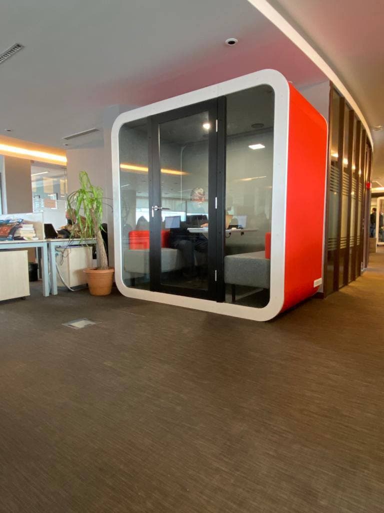 Real QAkustik project photographed inside an active office