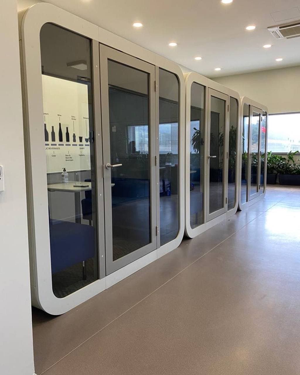 Real QAkustik installation photographed after completed fit-out