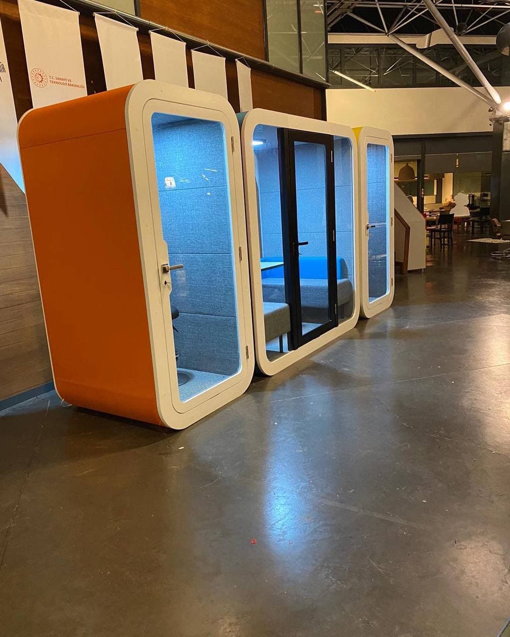 Real QAkustik project photographed inside an active office